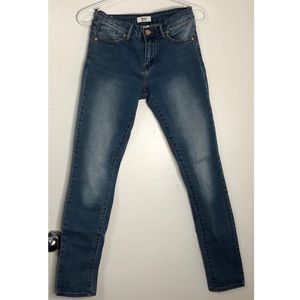 Forever21 Classic Straight Skinny Jeans